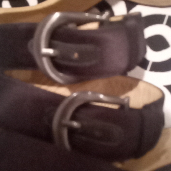 Joan & David Black 👠 - Picture 6 of 6